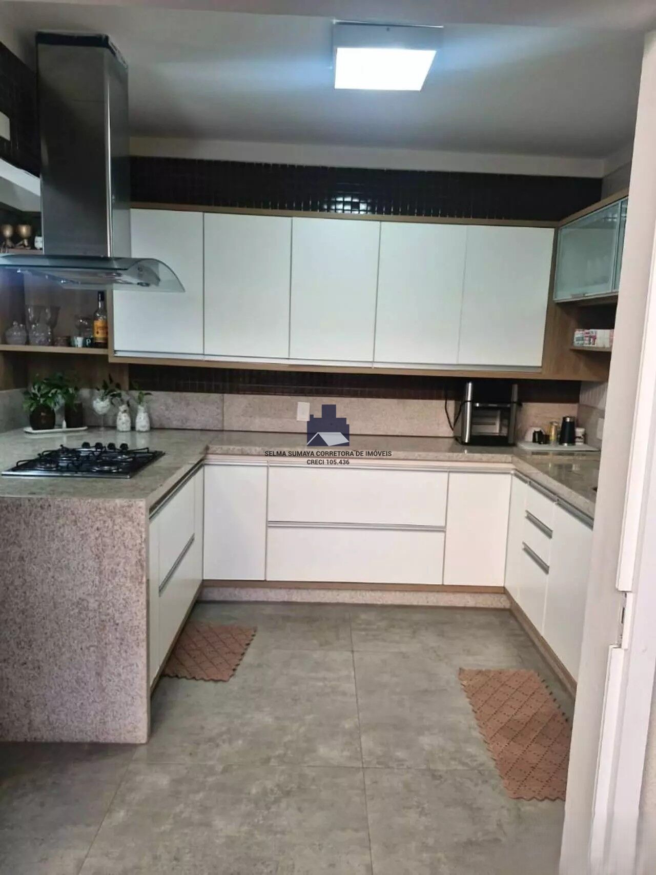 Casa de Condomínio com 3 quartos à venda, 130m² — foto 18 de 25