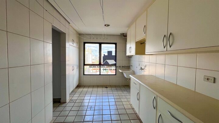 Apartamento com 4 quartos à venda, 316m² — foto 7 de 17
