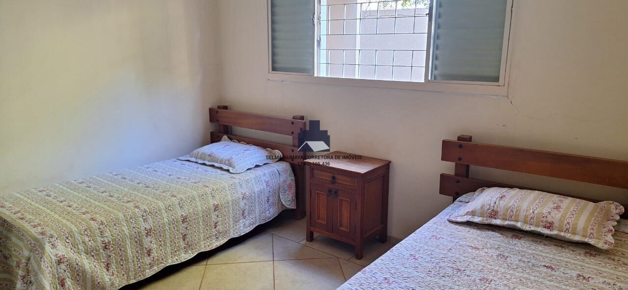 Casa com 3 quartos à venda, 217m² — foto 13 de 24