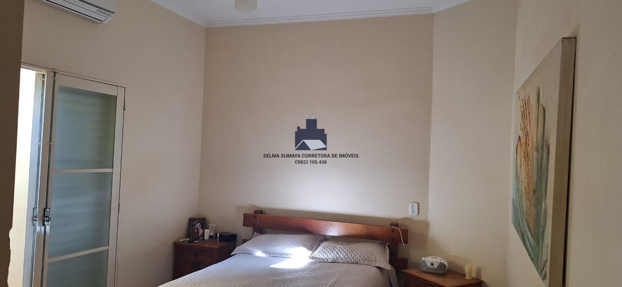 Casa com 3 quartos à venda, 217m² — foto 15 de 24