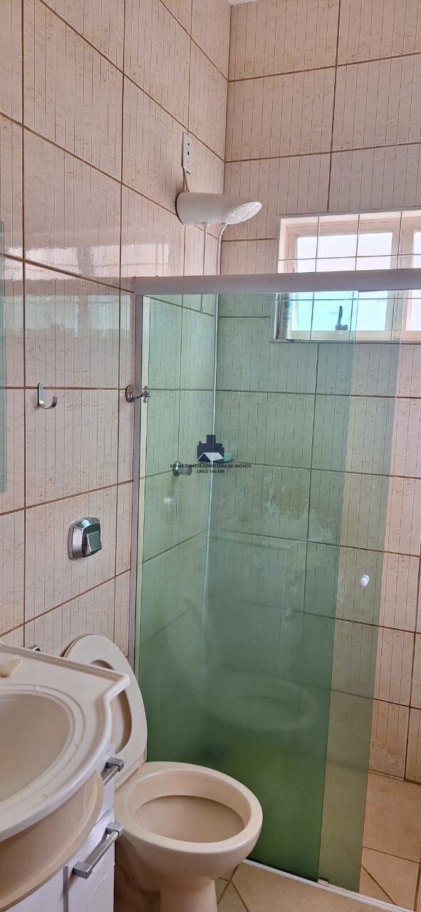 Casa com 3 quartos à venda, 217m² — foto 17 de 24