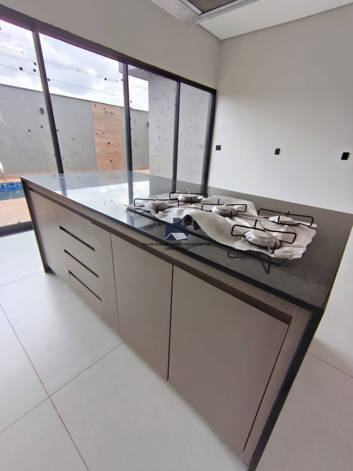 Casa de Condomínio com 3 quartos à venda, 188m² — foto 41 de 43