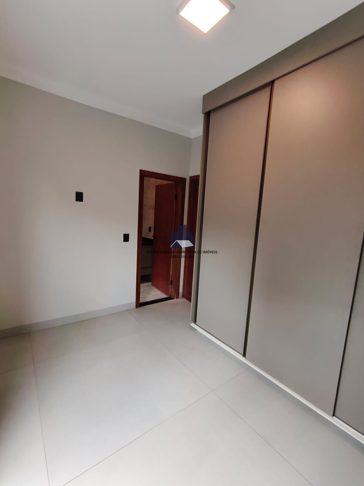 Casa de Condomínio com 3 quartos à venda, 188m² — foto 32 de 43