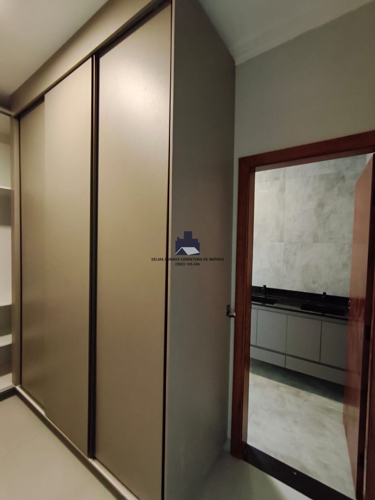 Casa de Condomínio com 3 quartos à venda, 188m² — foto 28 de 43