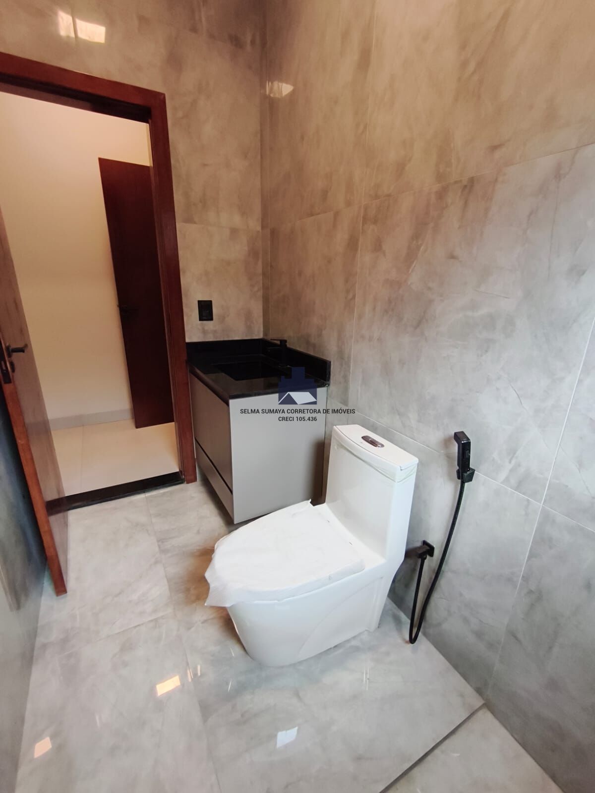 Casa de Condomínio com 3 quartos à venda, 188m² — foto 20 de 43