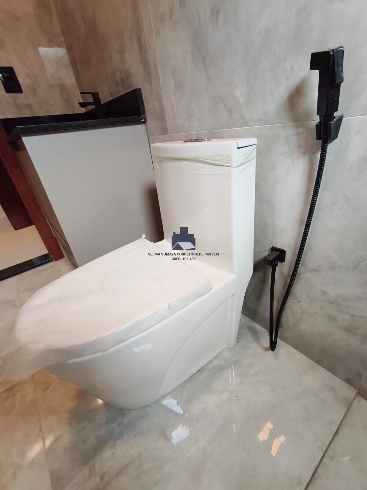 Casa de Condomínio com 3 quartos à venda, 188m² — foto 22 de 43