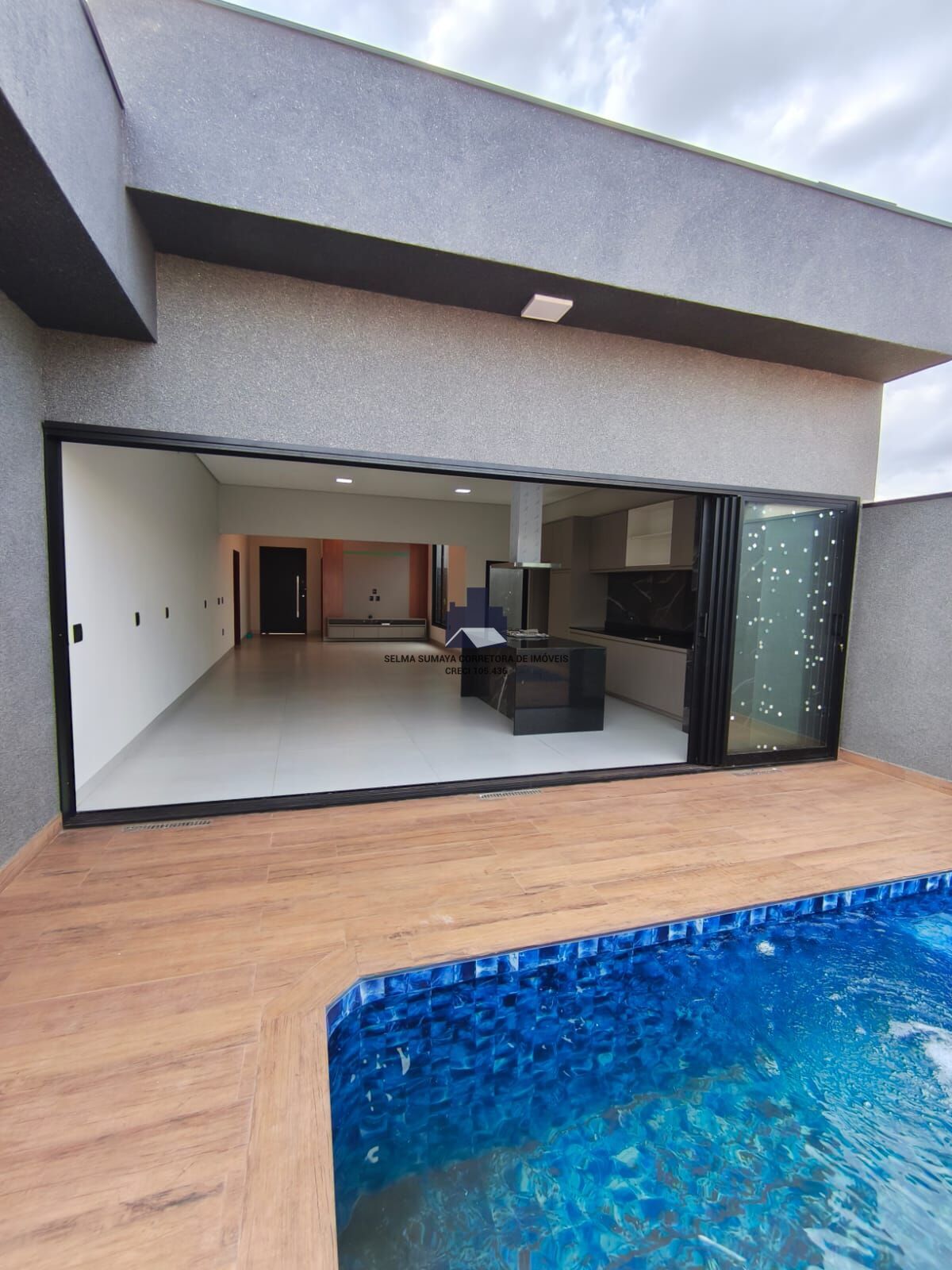 Casa de Condomínio com 3 quartos à venda, 188m² — foto 14 de 43