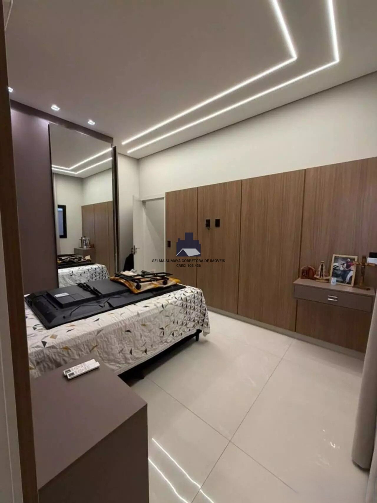 Casa de Condomínio com 3 quartos à venda, 185m² — foto 10 de 21