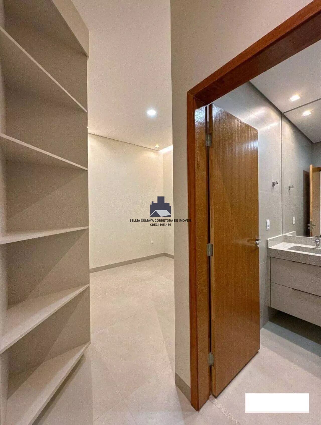 Casa de Condomínio com 3 quartos à venda, 186m² — foto 6 de 21