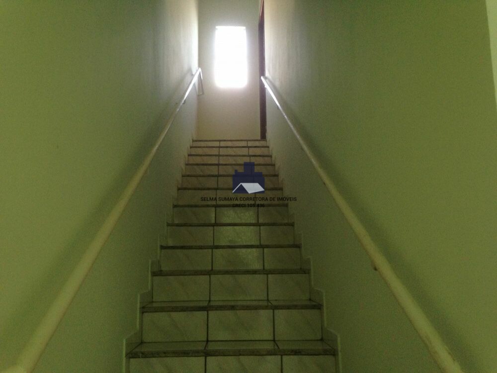Casa com 3 quartos à venda, 170m² — foto 8 de 16
