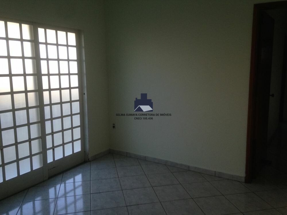 Casa com 3 quartos à venda, 170m² — foto 6 de 16