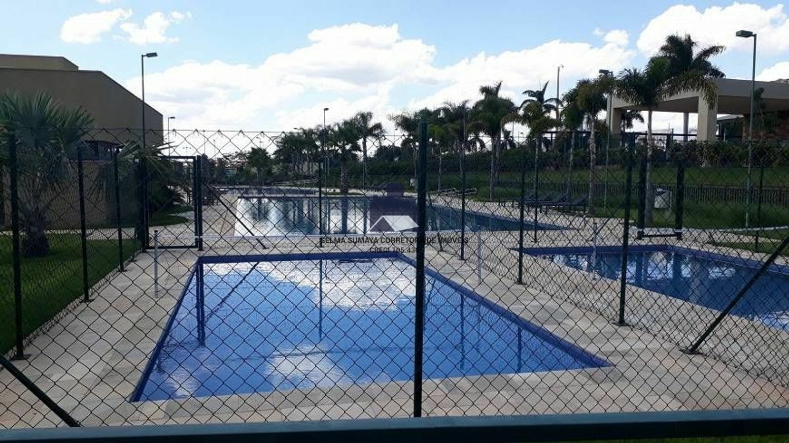 Casa de Condomínio com 4 quartos à venda, 550m² — foto 10 de 13