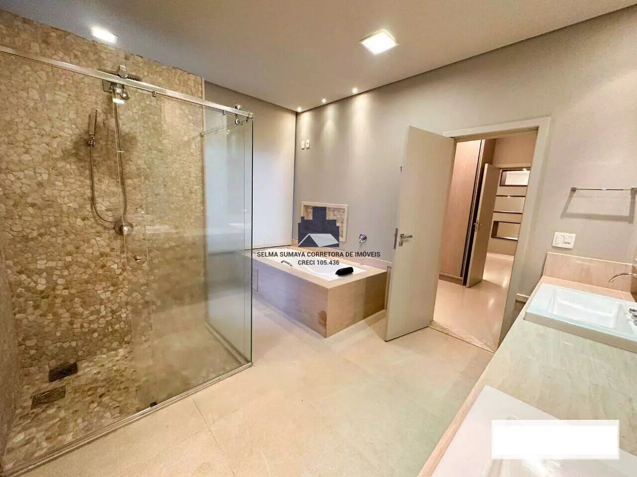 Casa de Condomínio com 3 quartos à venda, 347m² — foto 10 de 22