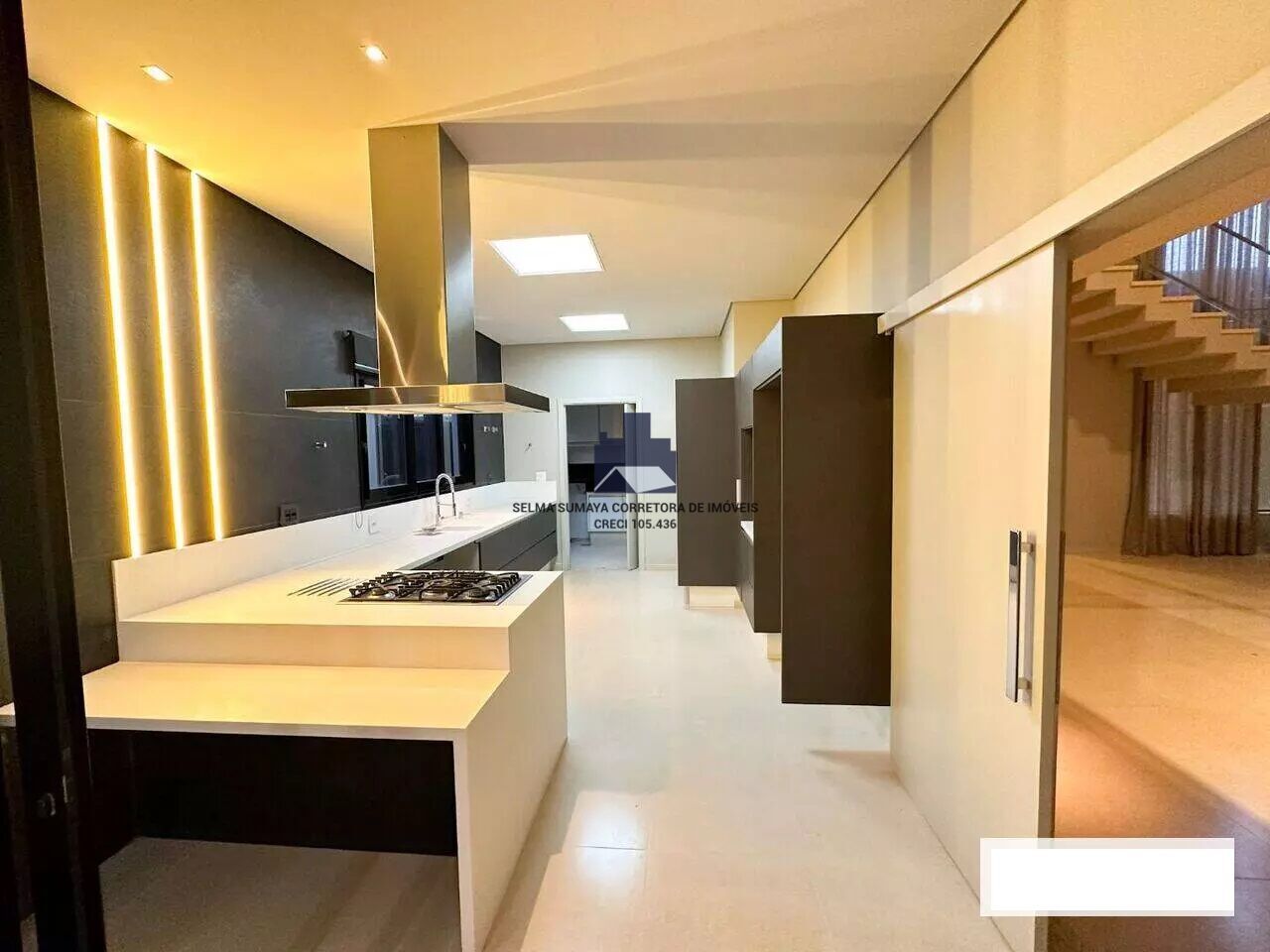 Casa de Condomínio com 3 quartos à venda, 347m² — foto 4 de 22