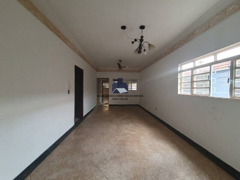 Casa com 3 quartos à venda, 260m² — foto 8 de 13
