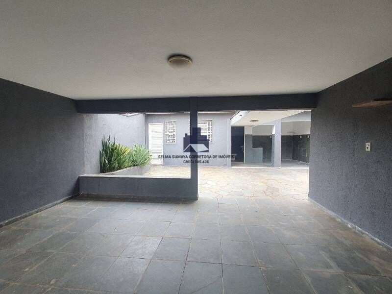 Casa com 3 quartos à venda, 260m² — foto 6 de 13