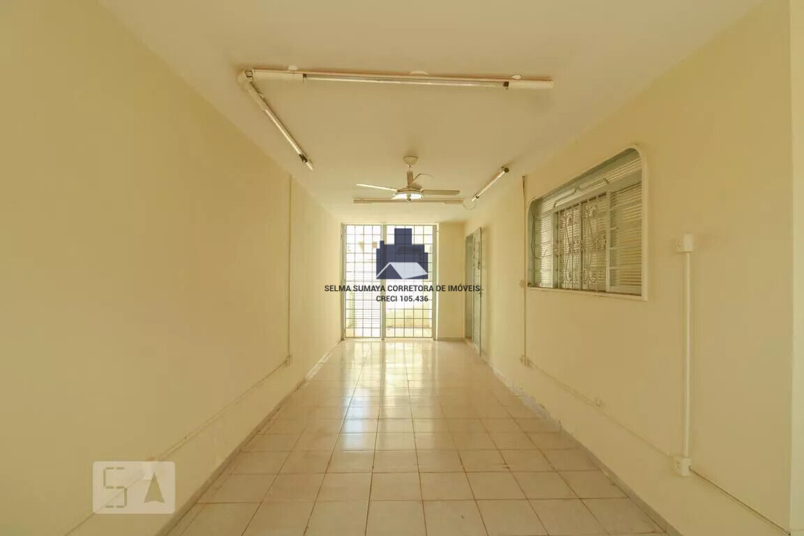 Casa com 3 quartos à venda, 250m² — foto 29 de 32