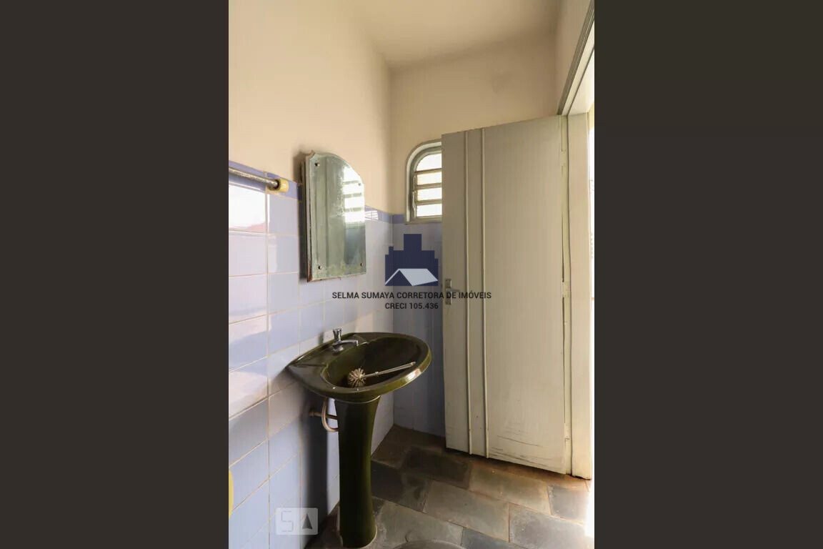 Casa com 3 quartos à venda, 250m² — foto 13 de 32