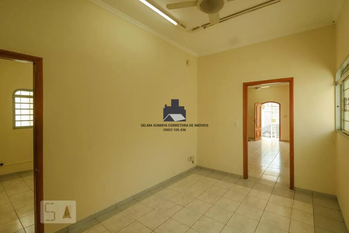 Casa com 3 quartos à venda, 250m² — foto 17 de 32