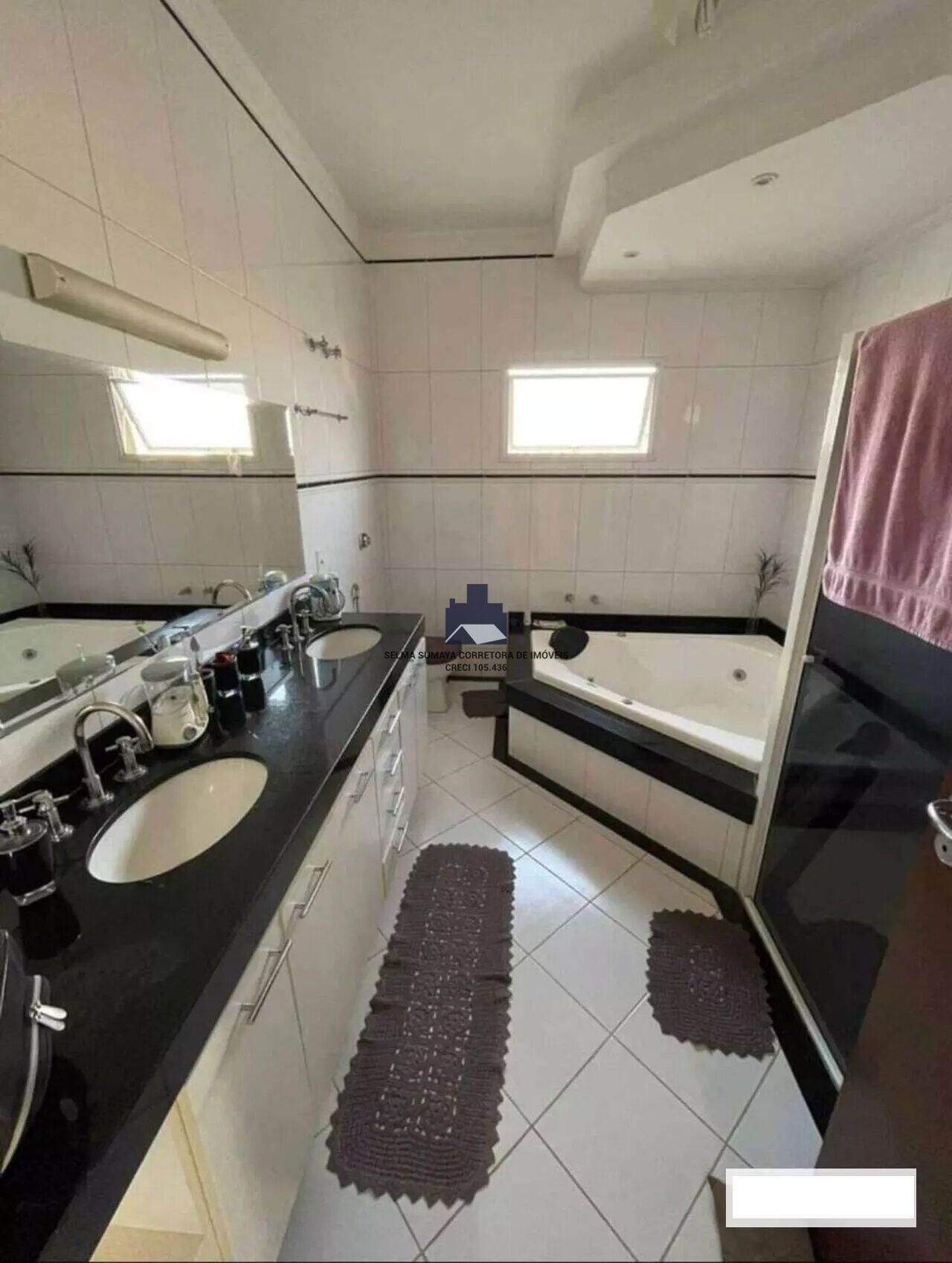 Casa de Condomínio com 5 quartos à venda, 335m² — foto 4 de 16
