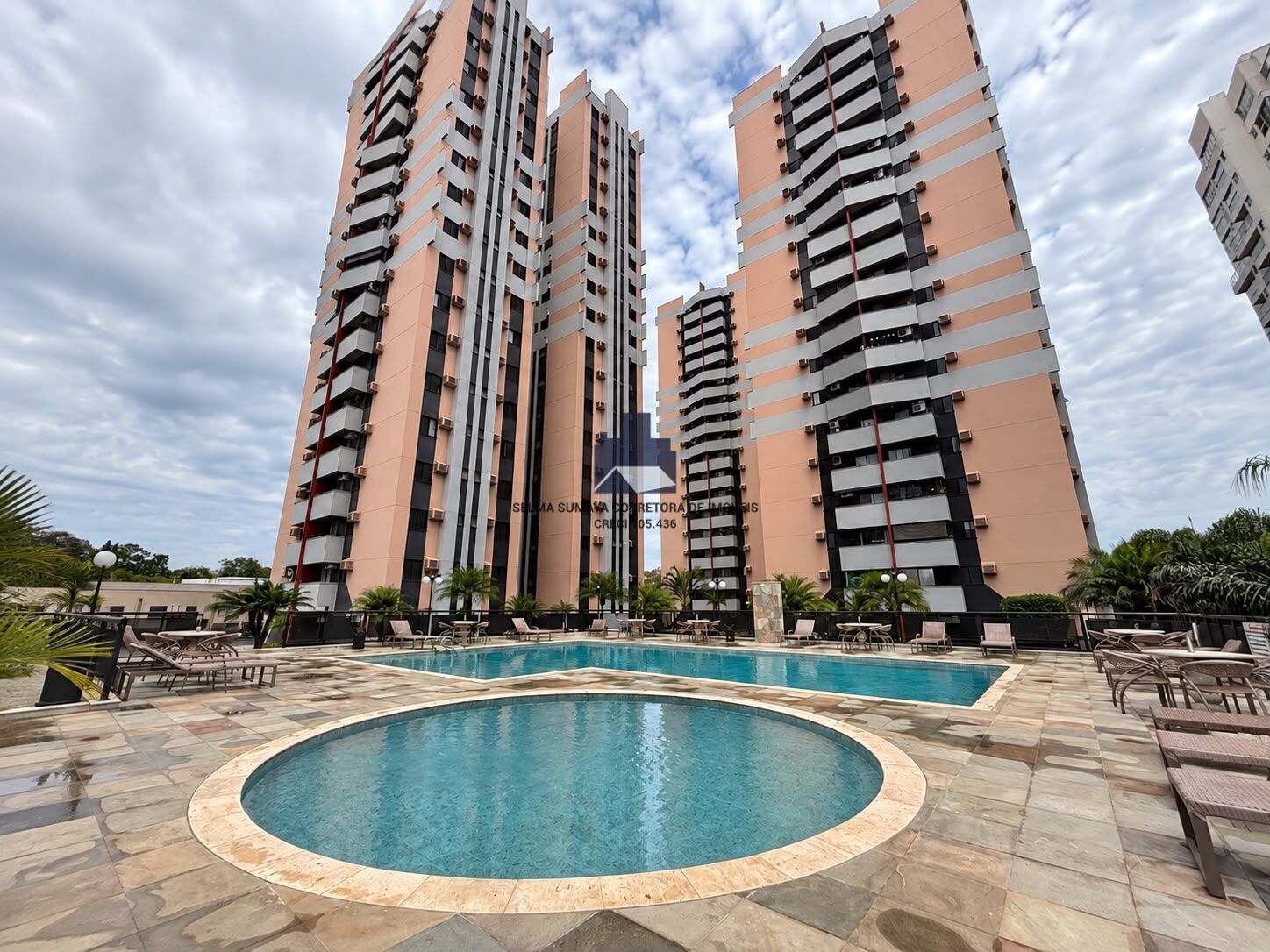Apartamento com 3 quartos à venda, 90m² — foto 21 de 24