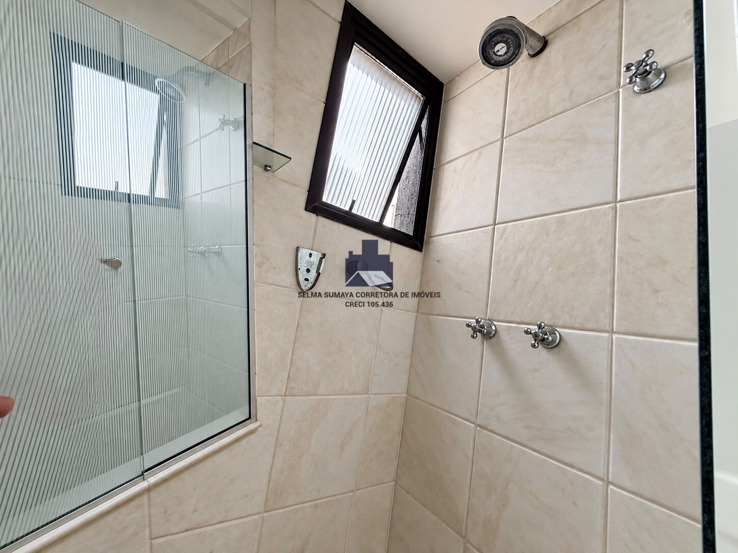 Apartamento com 3 quartos à venda, 90m² — foto 23 de 24