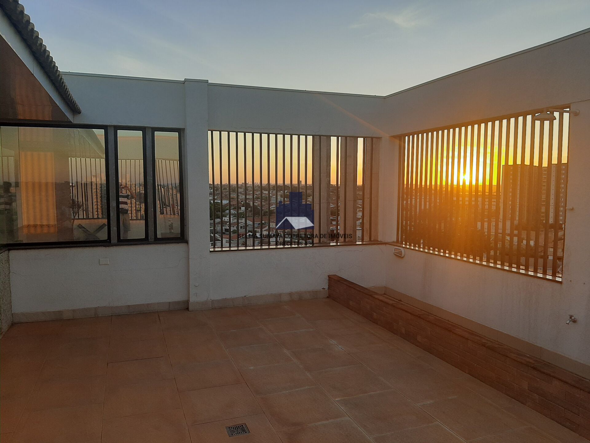 Cobertura com 3 quartos à venda, 268m² — foto 23 de 47