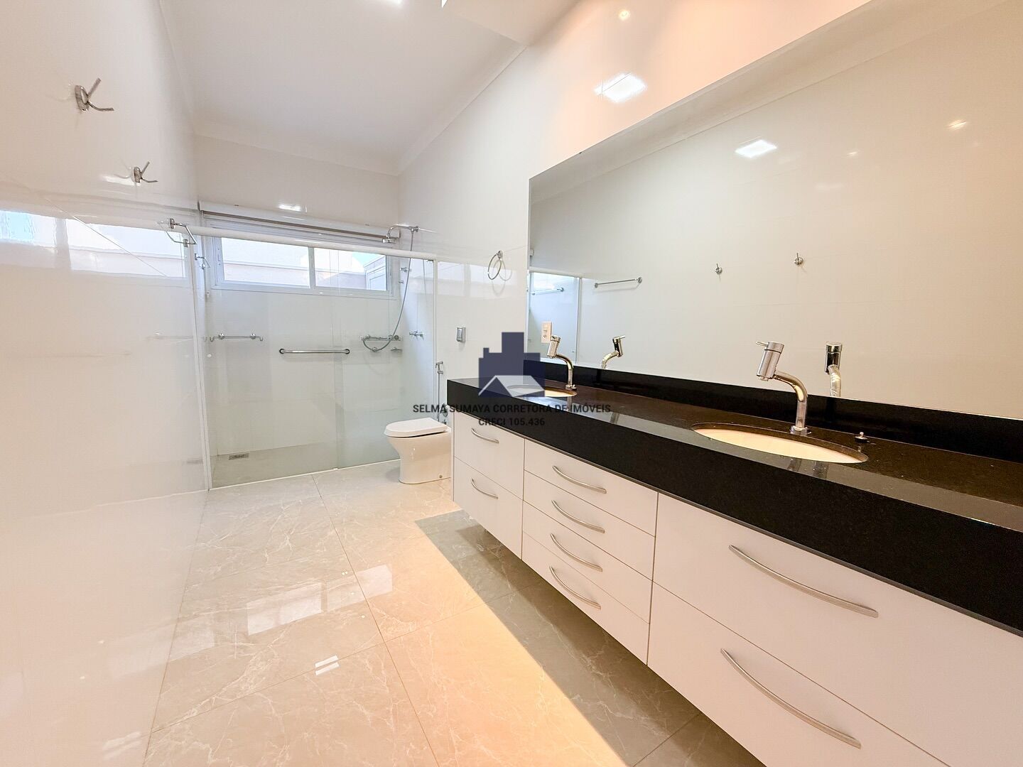 Casa de Condomínio com 3 quartos à venda, 280m² — foto 15 de 17