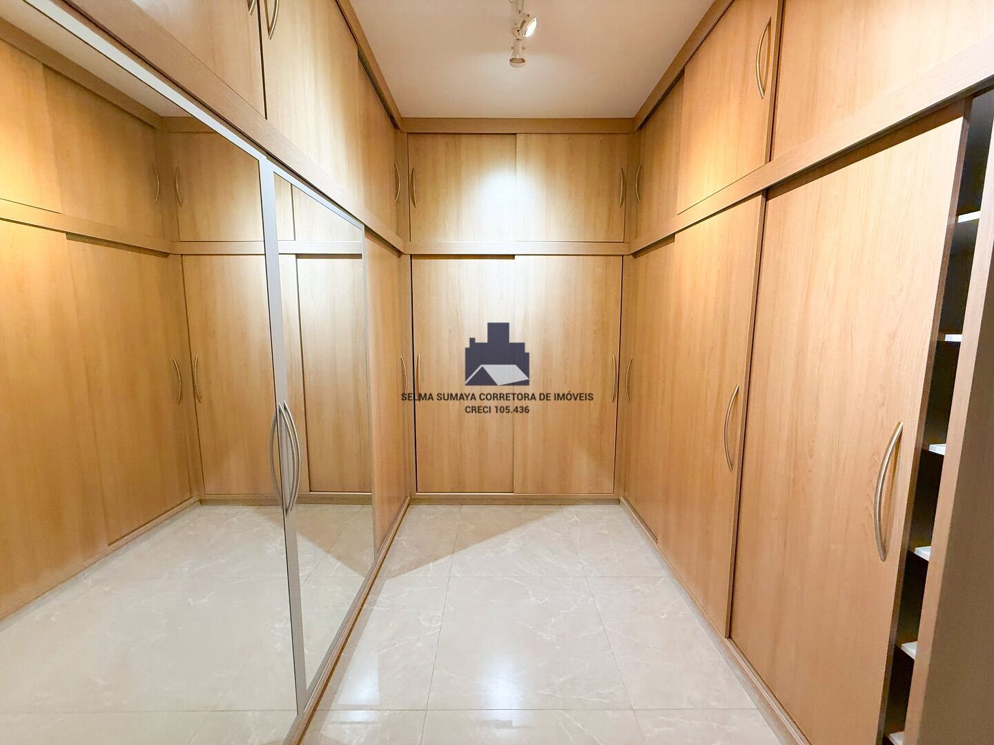 Casa de Condomínio com 3 quartos à venda, 280m² — foto 17 de 17