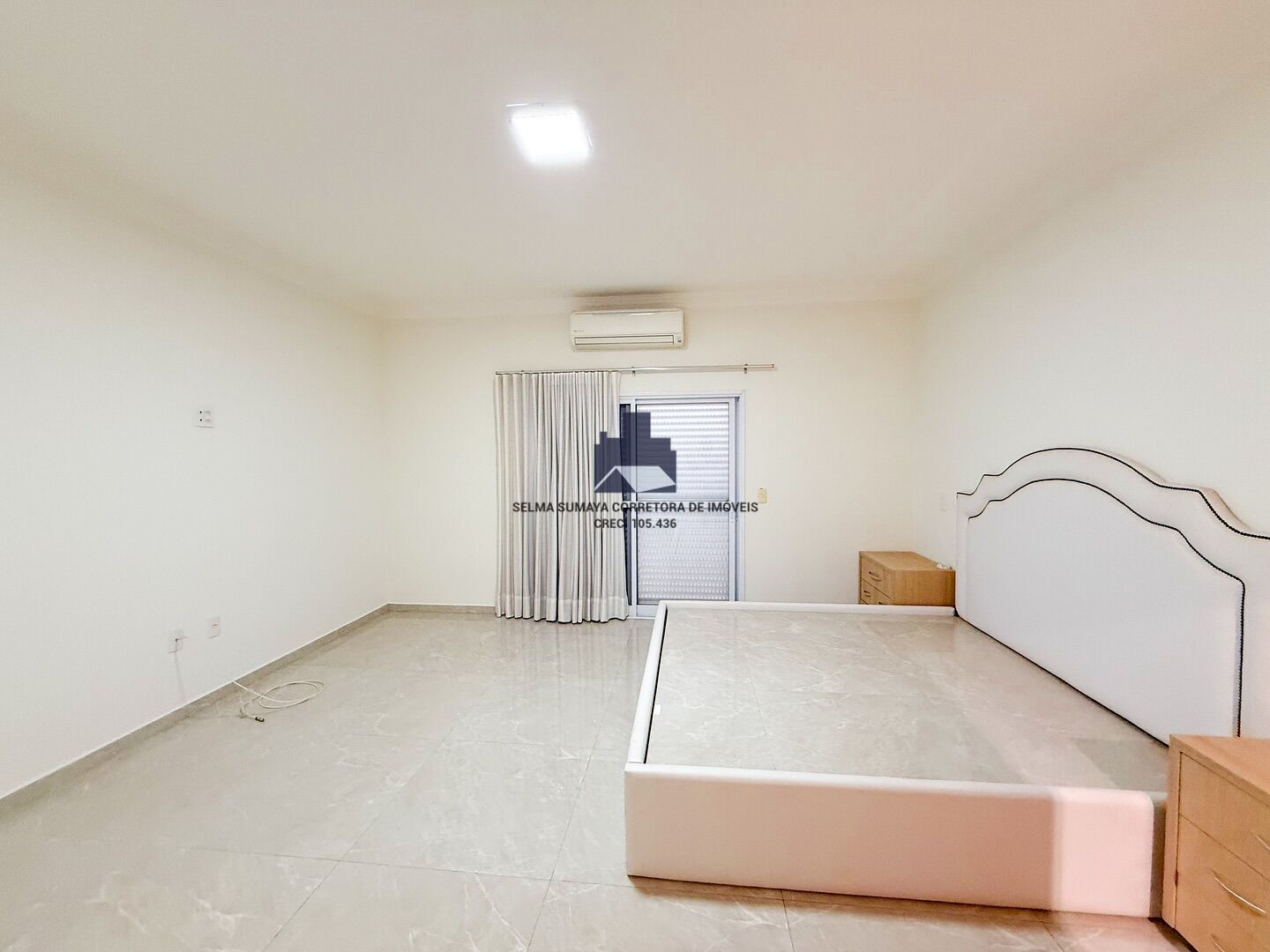 Casa de Condomínio com 3 quartos à venda, 280m² — foto 10 de 17