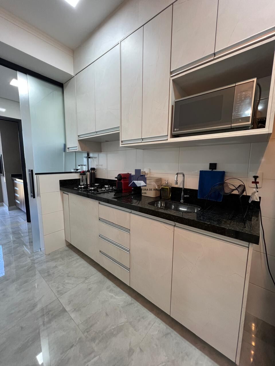 Apartamento com 2 quartos à venda, 70m² — foto 6 de 31