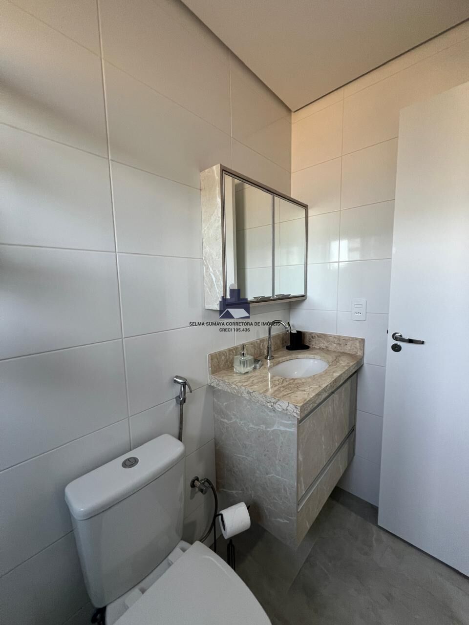 Apartamento com 2 quartos à venda, 70m² — foto 18 de 31