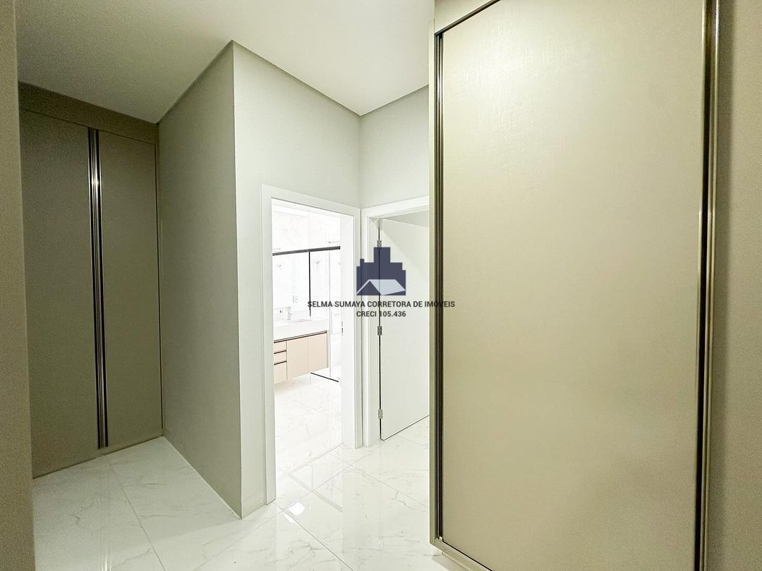 Casa de Condomínio com 3 quartos à venda, 251m² — foto 10 de 10