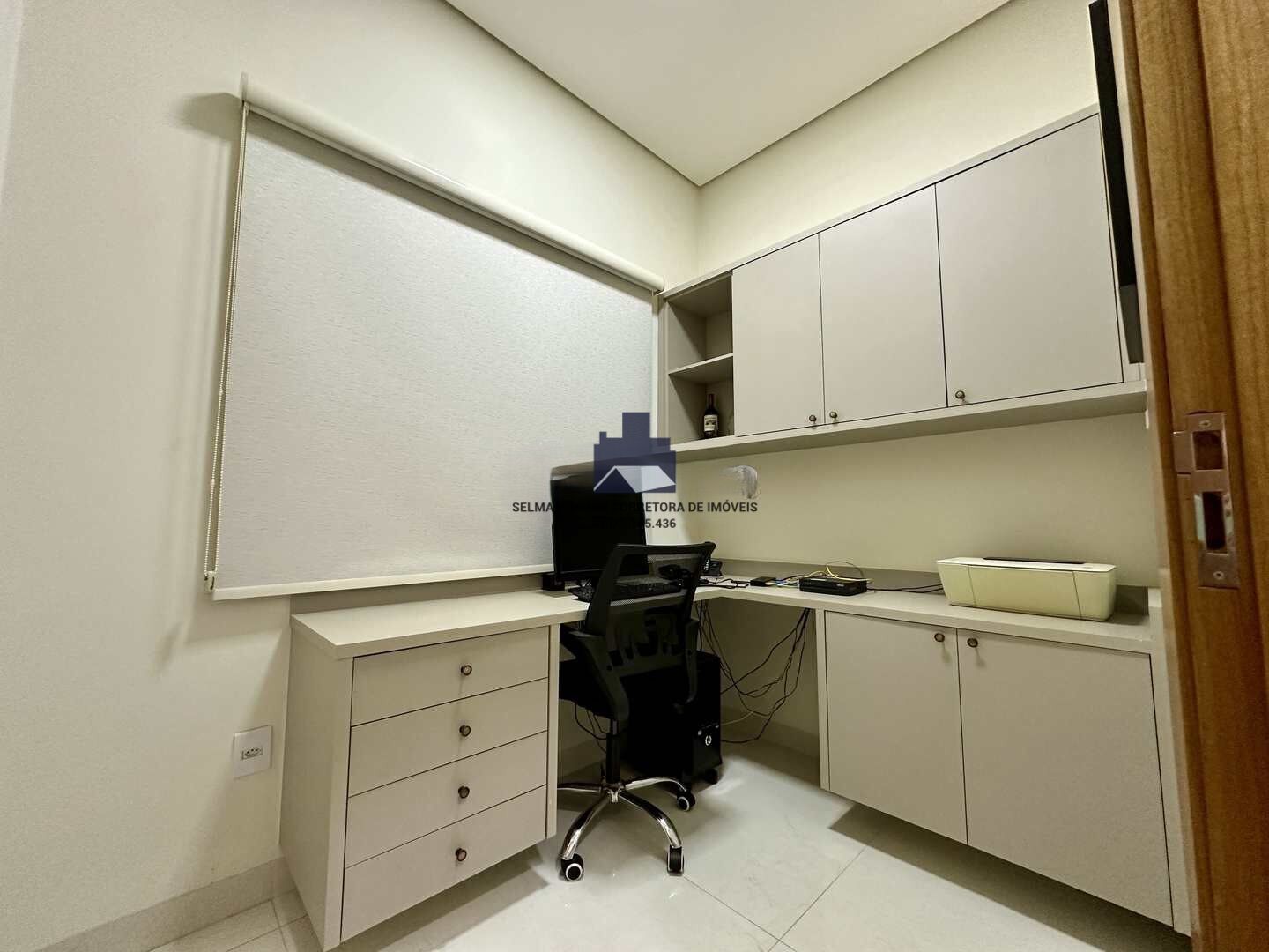 Casa de Condomínio com 3 quartos à venda, 197m² — foto 16 de 18