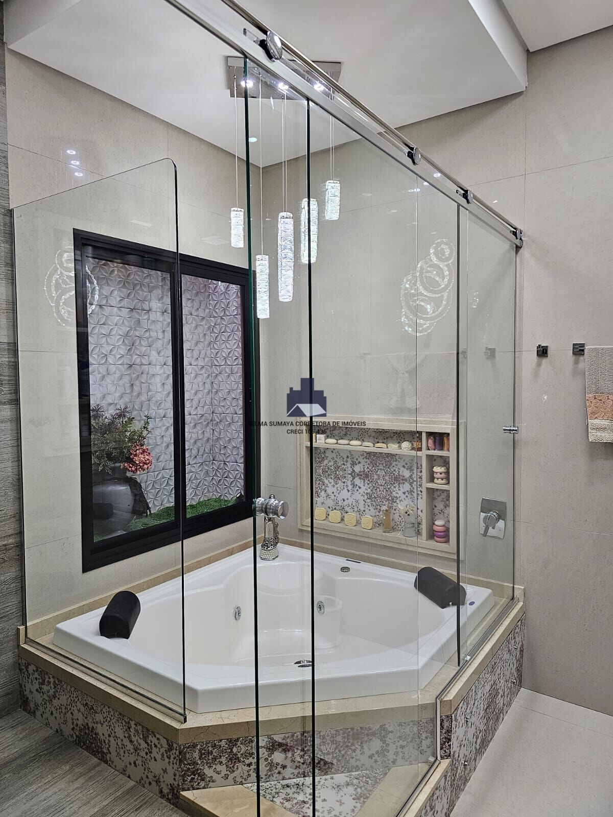 Casa de Condomínio com 3 quartos à venda, 219m² — foto 28 de 29