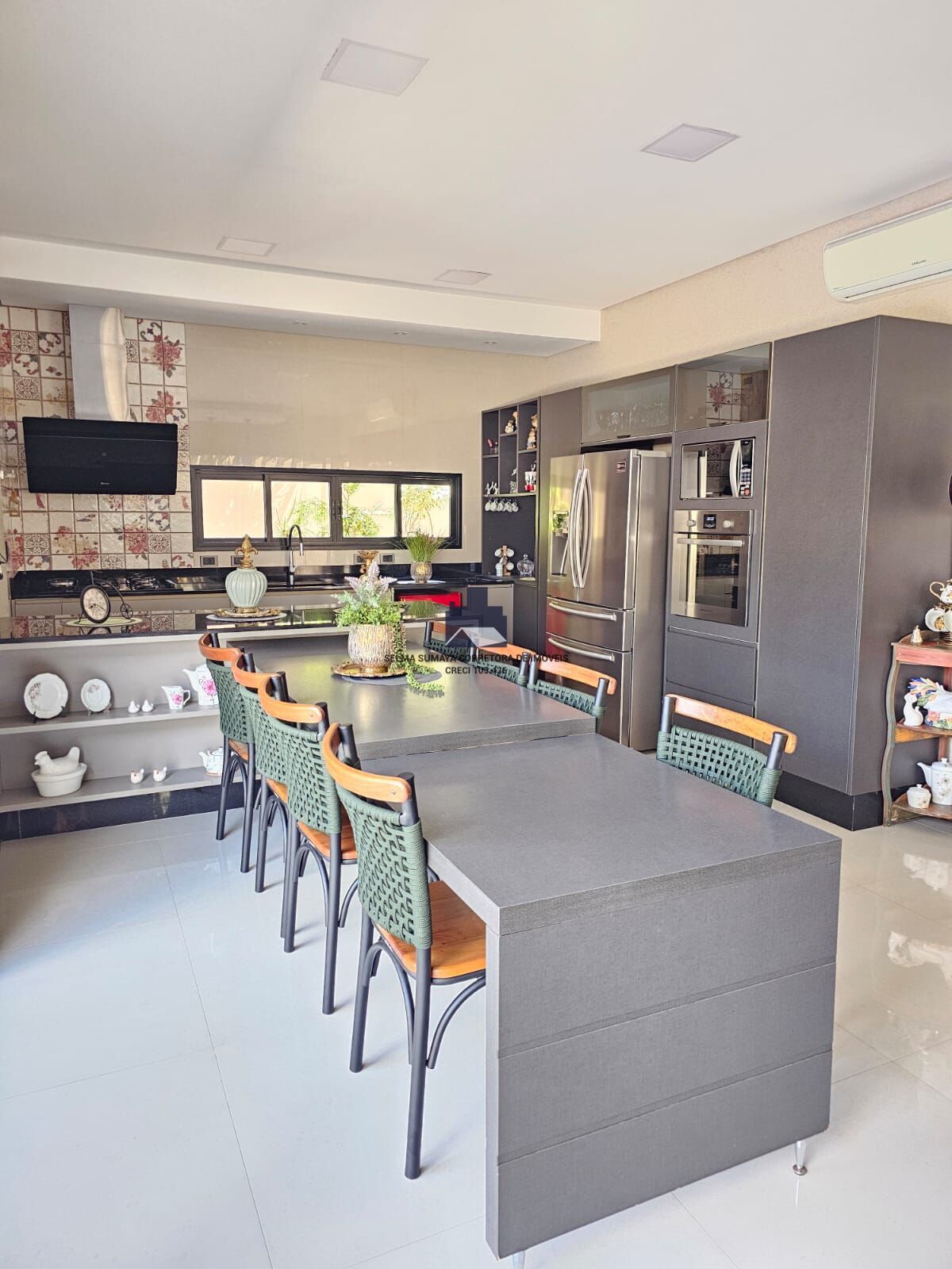 Casa de Condomínio com 3 quartos à venda, 219m² — foto 15 de 29