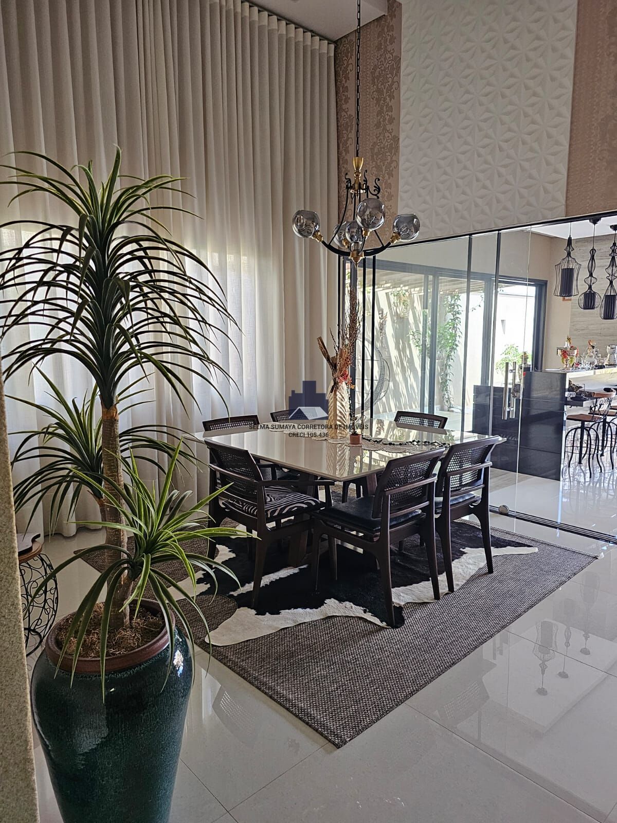 Casa de Condomínio com 3 quartos à venda, 219m² — foto 5 de 29