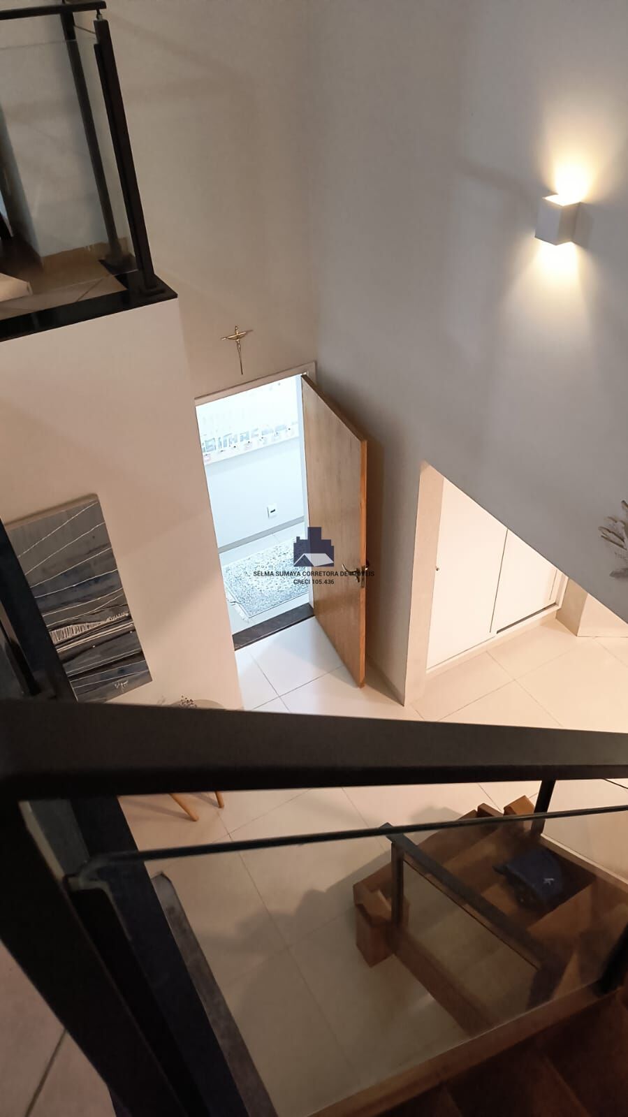 Casa com 3 quartos à venda, 240m² — foto 9 de 10