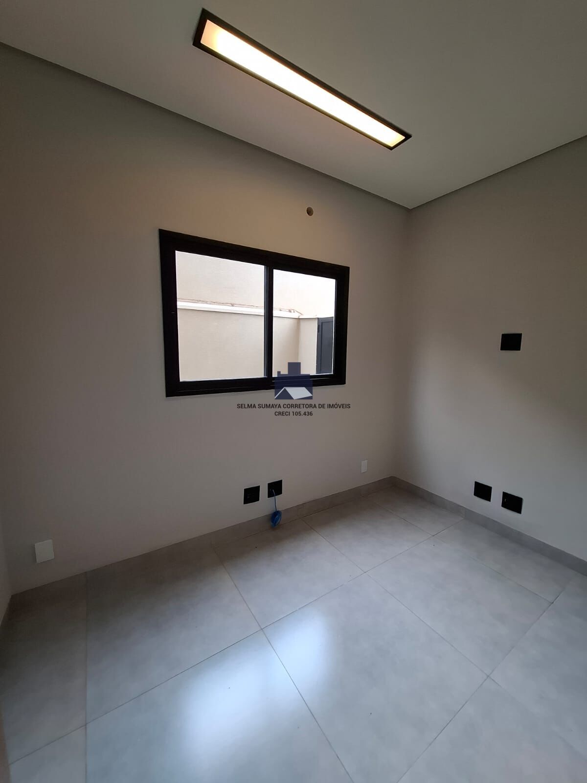 Casa de Condomínio com 3 quartos à venda, 250m² — foto 15 de 31