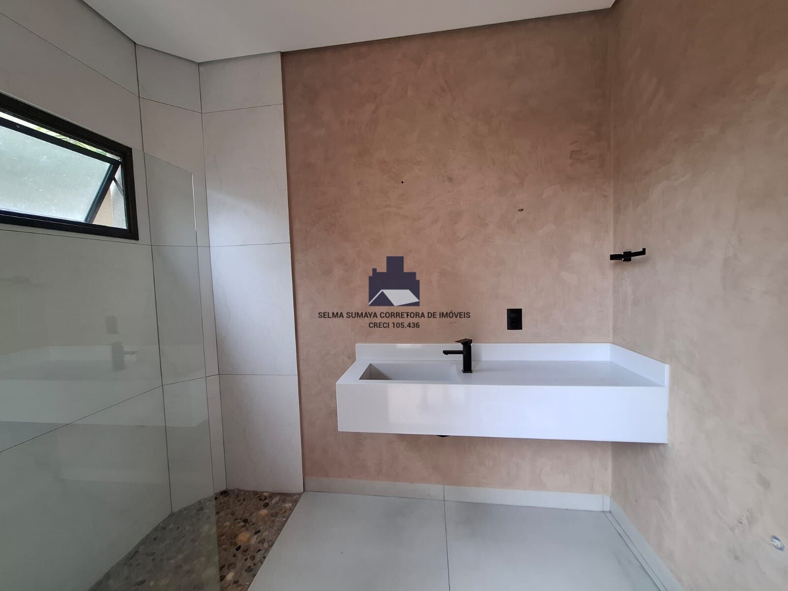 Casa de Condomínio com 3 quartos à venda, 250m² — foto 13 de 31
