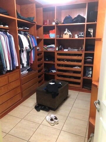 Casa com 3 quartos à venda, 300m² — foto 13 de 17
