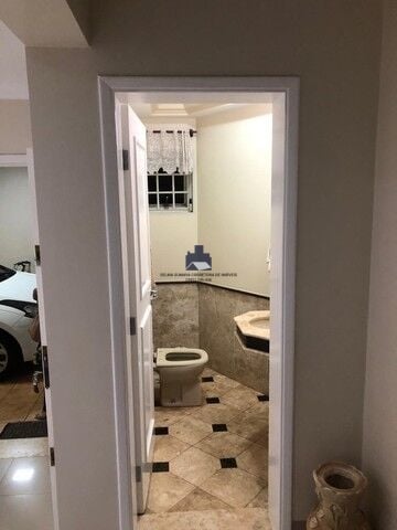 Casa com 3 quartos à venda, 300m² — foto 7 de 17