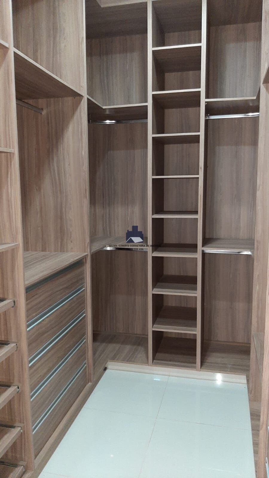 Casa de Condomínio com 3 quartos à venda, 230m² — foto 33 de 44