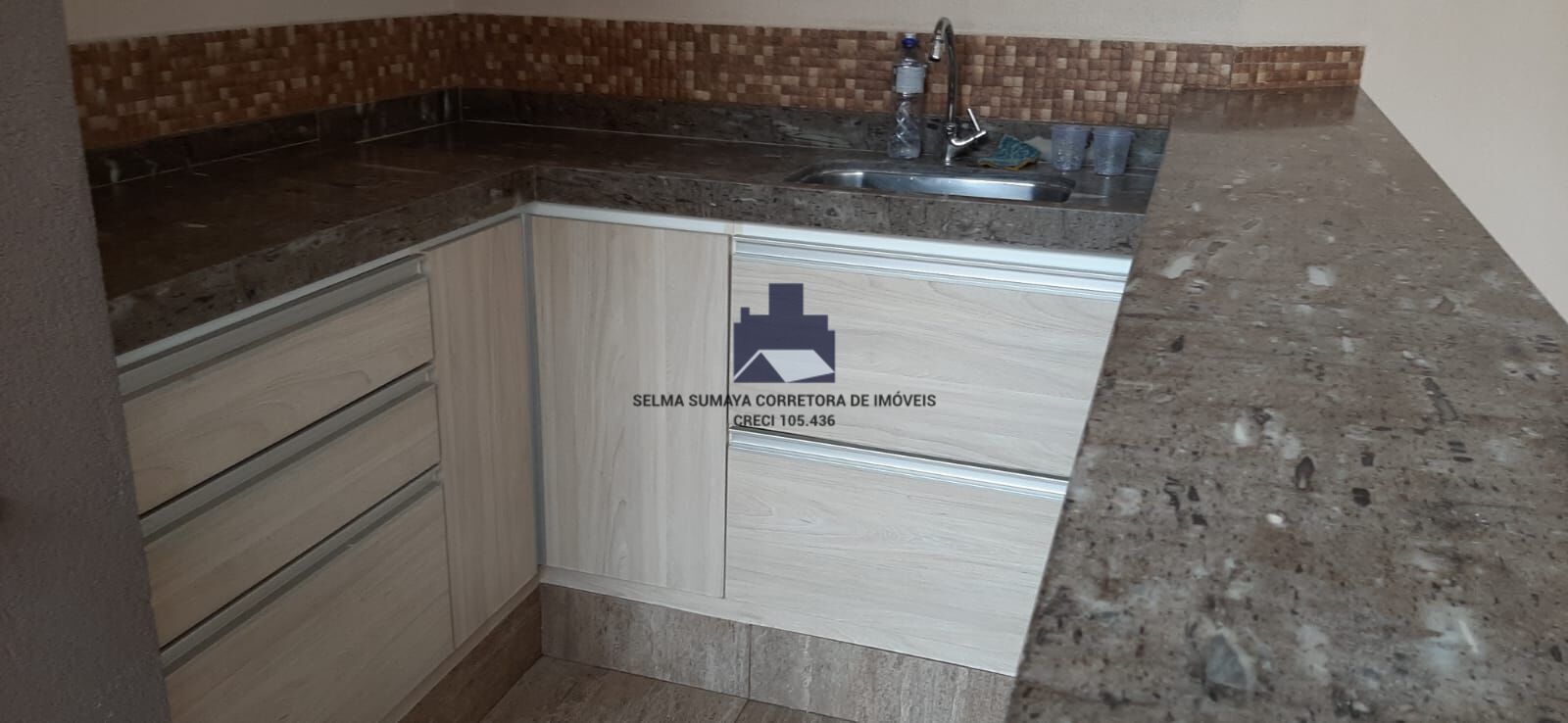 Casa de Condomínio com 3 quartos à venda, 230m² — foto 14 de 44