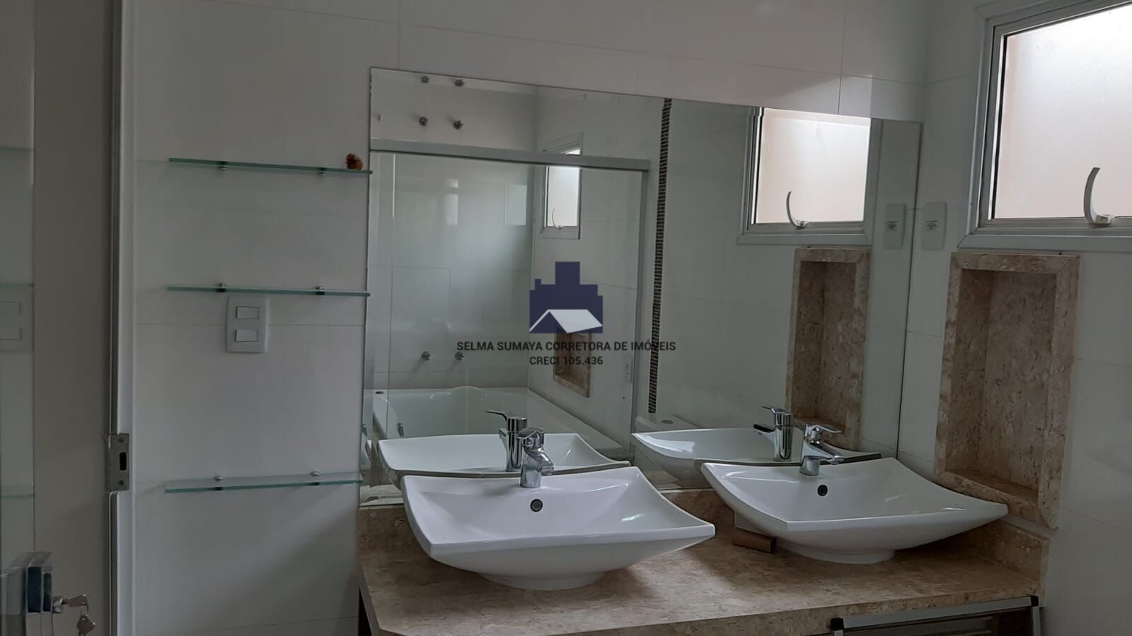 Casa de Condomínio com 3 quartos à venda, 230m² — foto 34 de 44