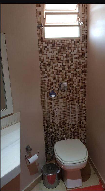 Casa com 3 quartos à venda, 270m² — foto 16 de 19