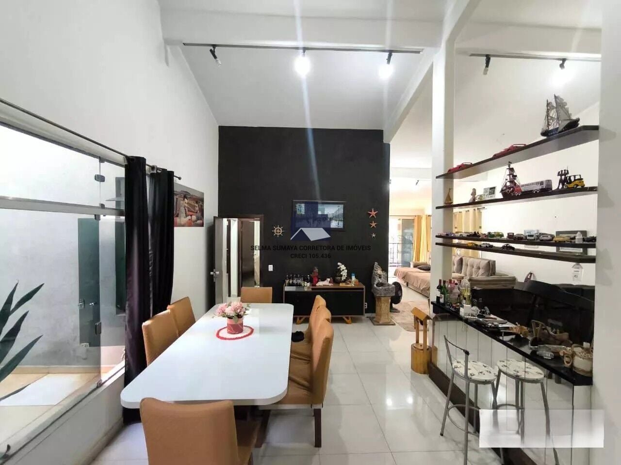Casa com 3 quartos à venda, 320m² — foto 13 de 25