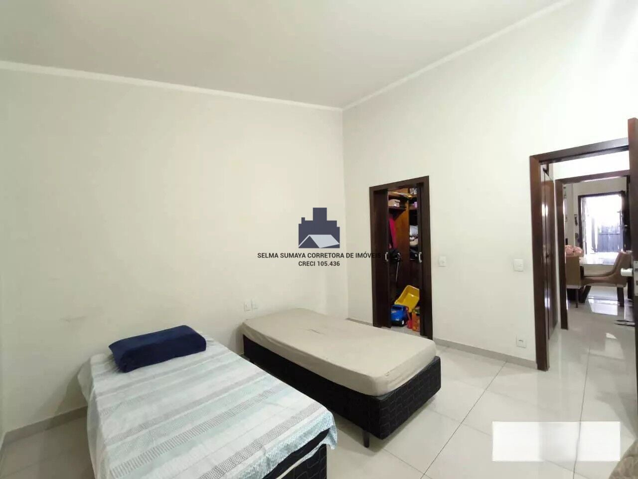 Casa com 3 quartos à venda, 320m² — foto 12 de 25