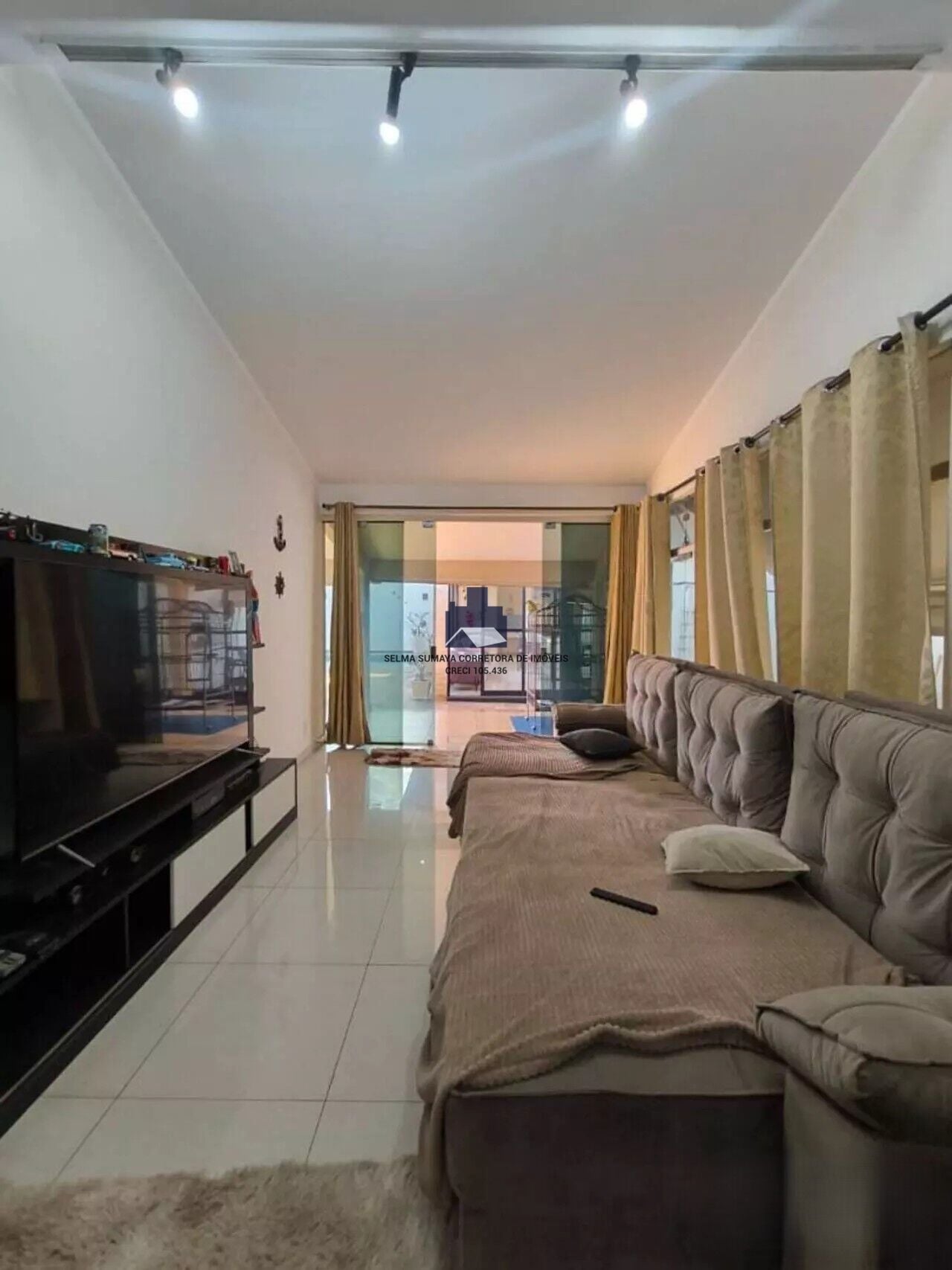 Casa com 3 quartos à venda, 320m² — foto 17 de 25