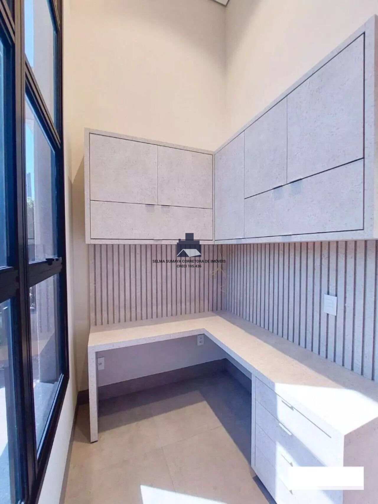 Casa de Condomínio com 3 quartos à venda, 215m² — foto 6 de 18